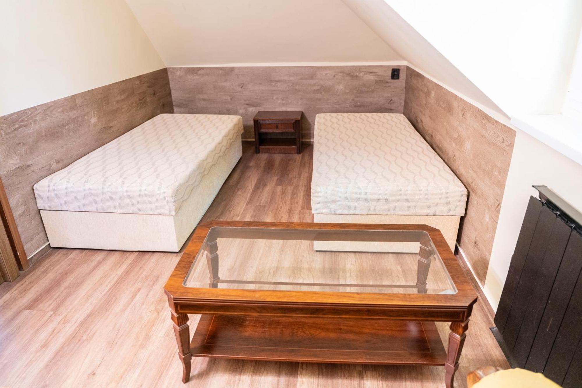 Hotel Bobbio Будапеща Екстериор снимка