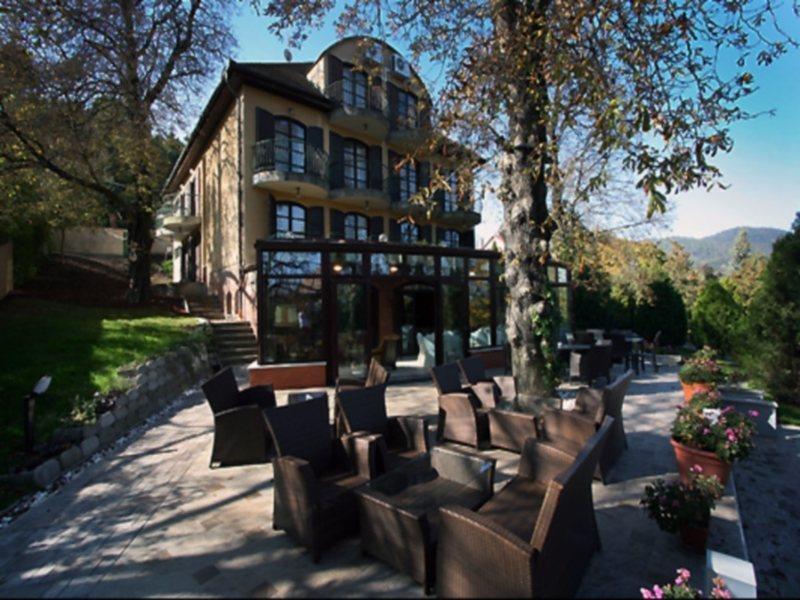 Hotel Bobbio Будапеща Екстериор снимка